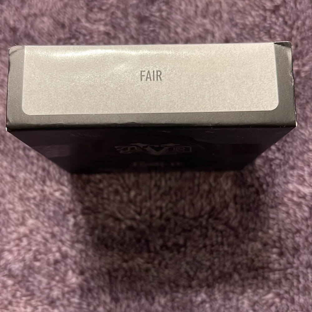 KVD Lock-it Fair blotting powder Qty 5 - Picture 3 of 5
